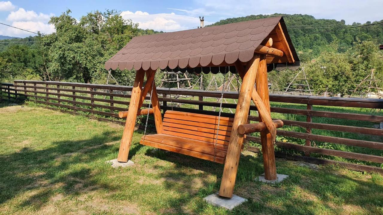 Popasul Galesean Ξενοδοχείο Galesu Εξωτερικό φωτογραφία