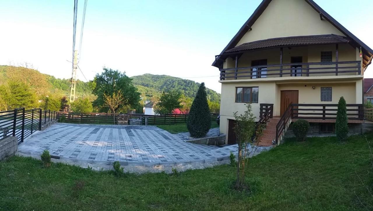 Popasul Galesean Ξενοδοχείο Galesu Εξωτερικό φωτογραφία